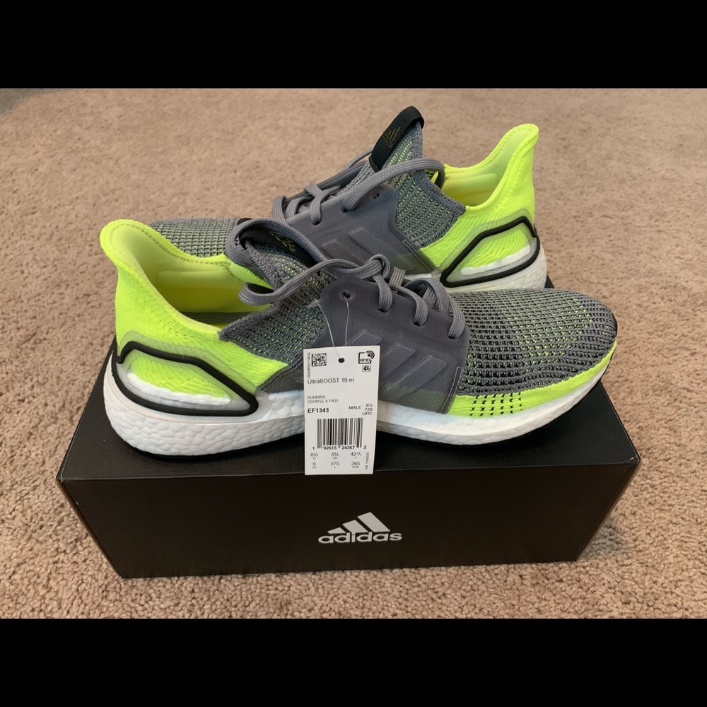 Men adidas ultraboost 19 size 9 BNWT